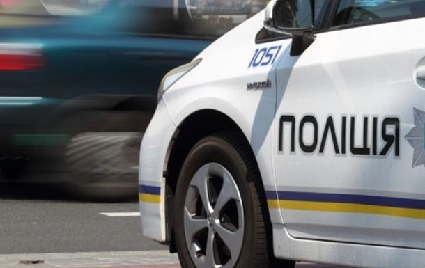 v-nykolaeve-voennyi-pytalsia-uhnat-chuzhoe-avto-s-zhenoi